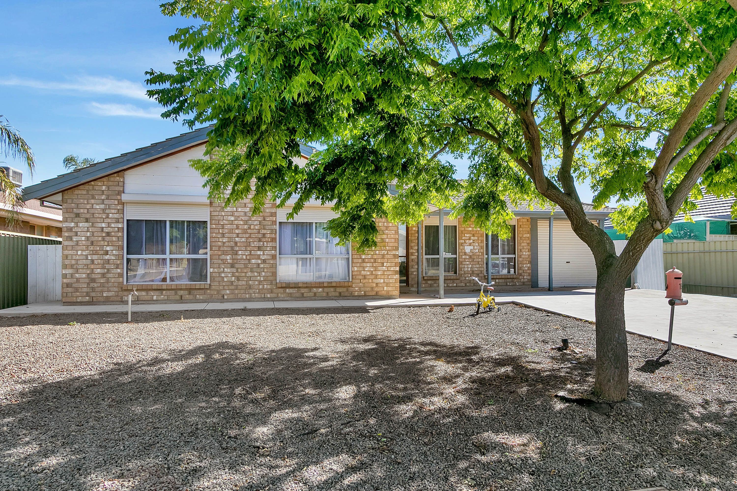 15 Bredford Grove, Andrews Farm SA 5114, Andrews Farm - Image 1