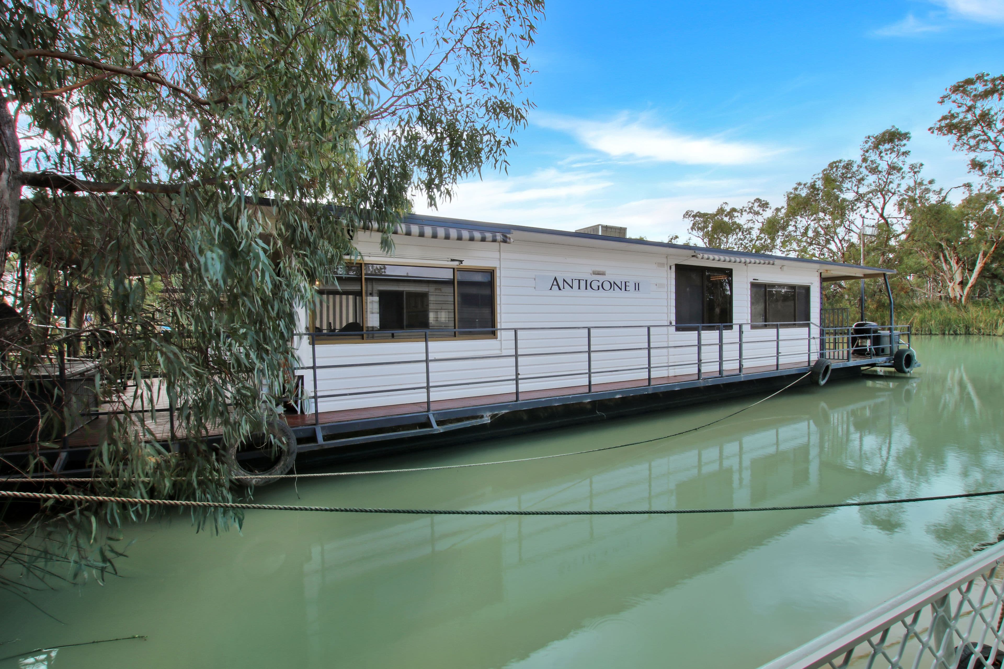 19 Ral Ral, Renmark SA 5341, Renmark - Image 1