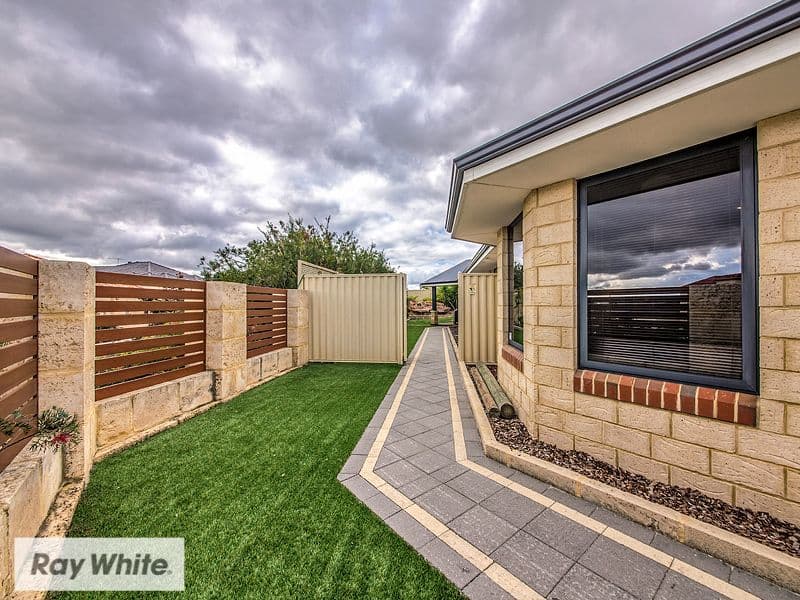 62 Regency Avenue, Madeley WA 6065, Madeley - Thumbnail 2