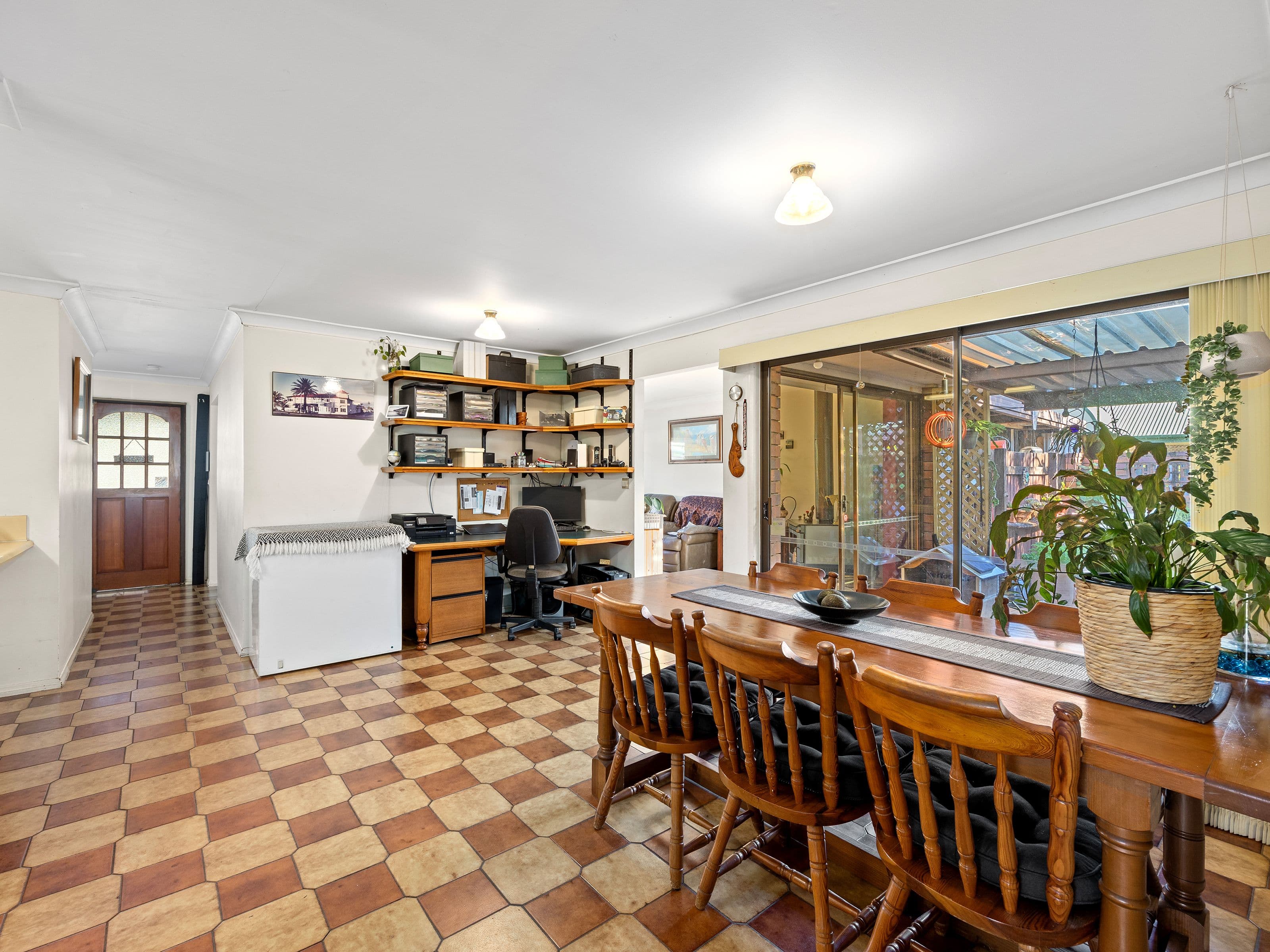 25 Abang Avenue, Tanah Merah QLD 4128, Tanah Merah - Thumbnail 6
