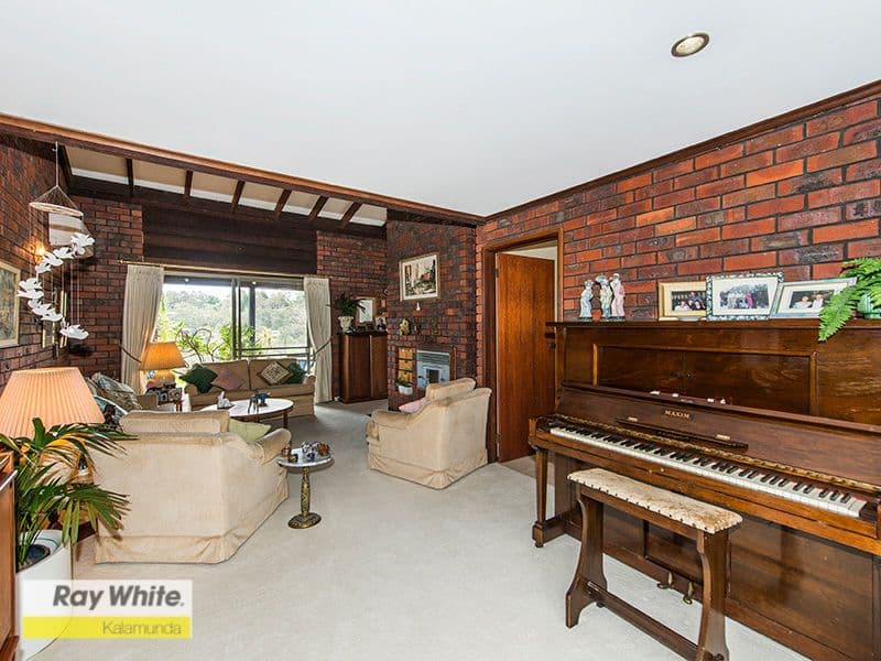 32 Lenori Road, Gooseberry Hill WA 6076, Gooseberry Hill - Thumbnail 8
