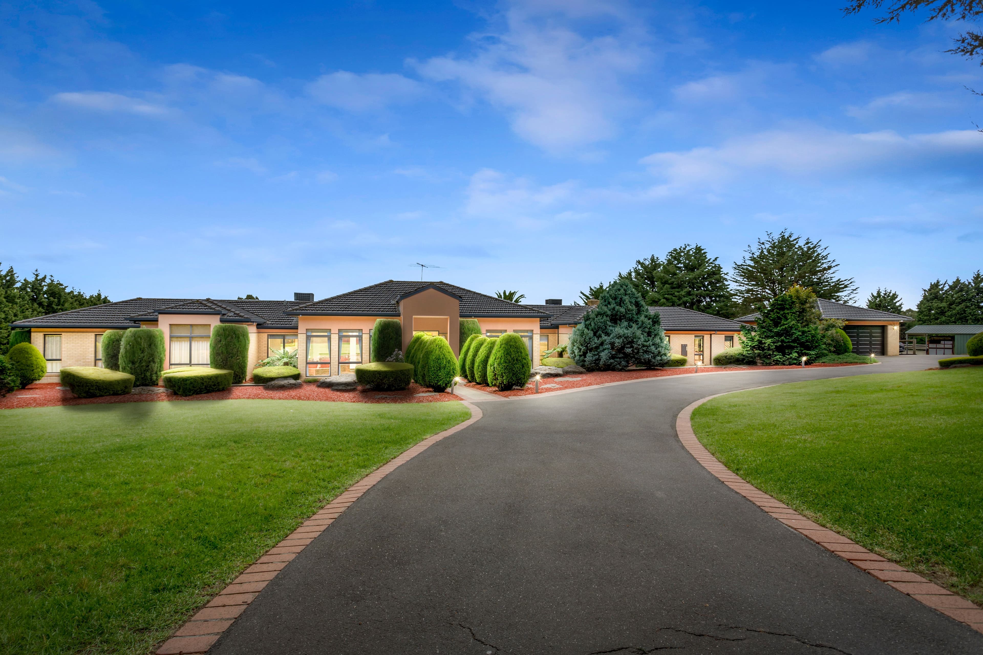 1 Jeffrey Drive, Yarrambat VIC 3091, Yarrambat - Thumbnail 3
