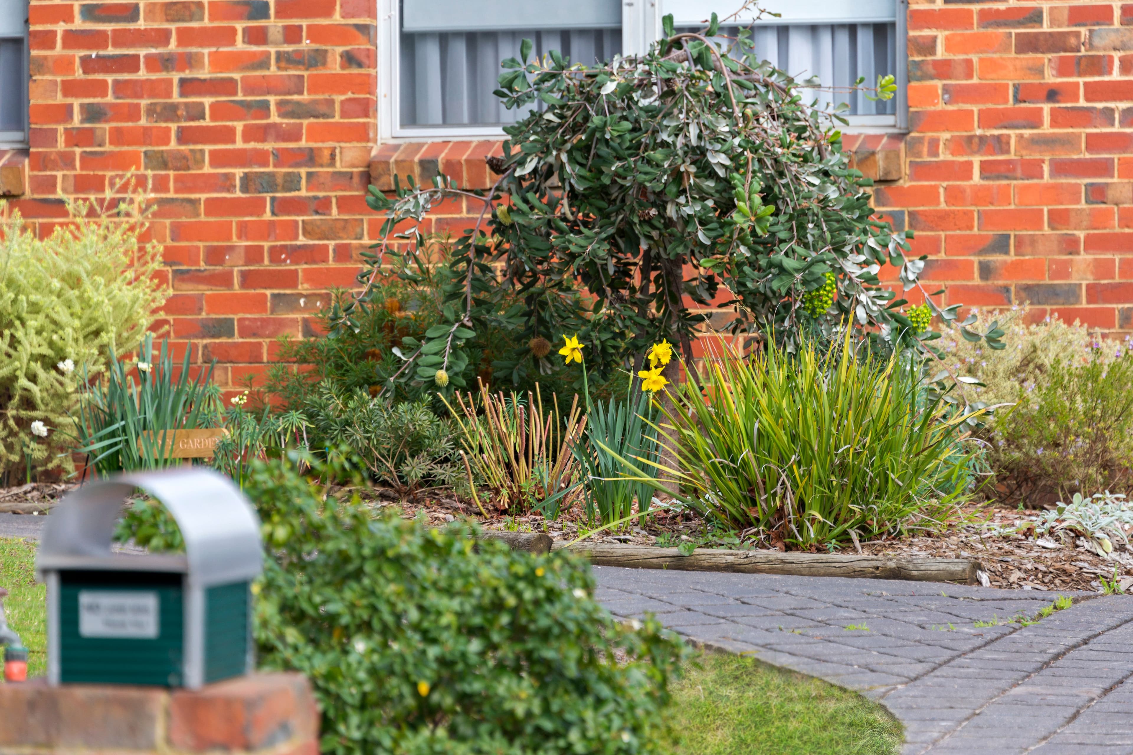 36 Hickory Crescent, Frankston North VIC 3200, Frankston North - Thumbnail 2