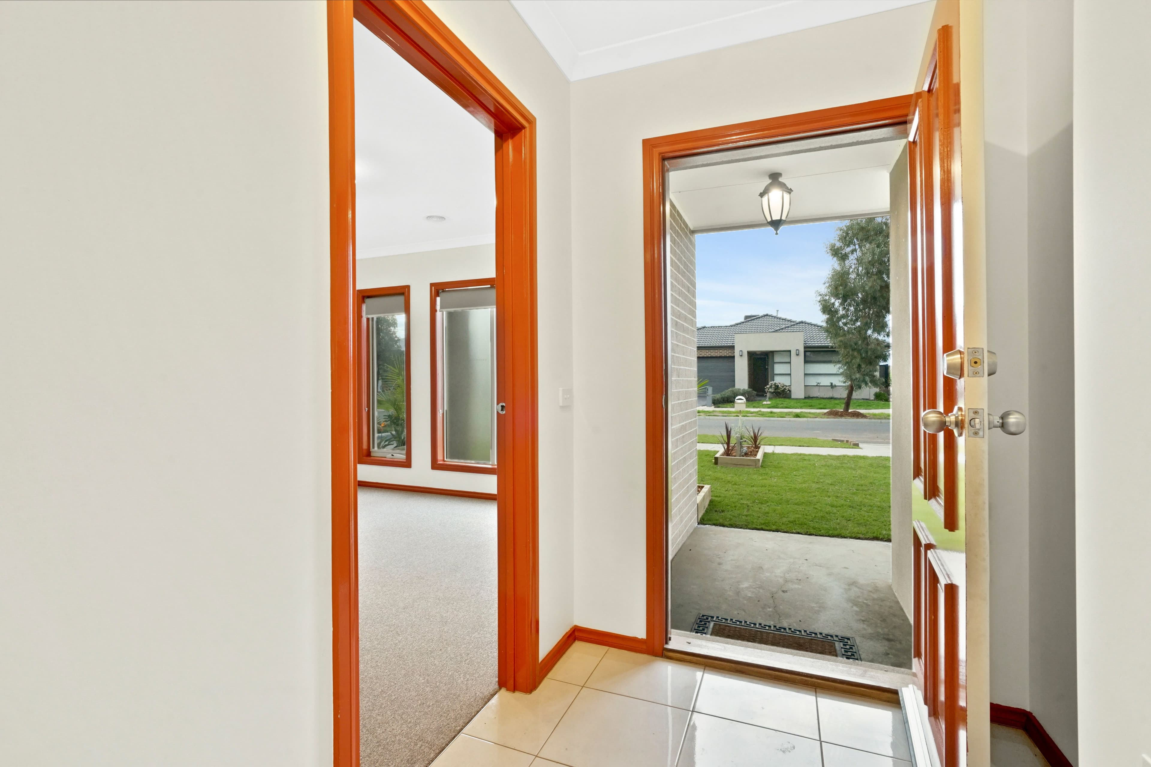 8 Omaroo Street, Truganina VIC 3029, Truganina - Thumbnail 3