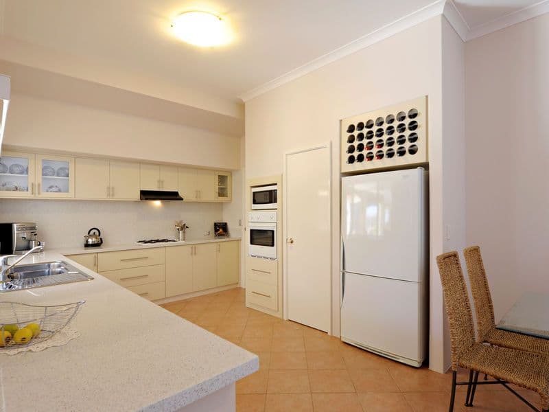 22 Taggert Avenue, BALDIVIS WA 6171, Baldivis - Thumbnail 4