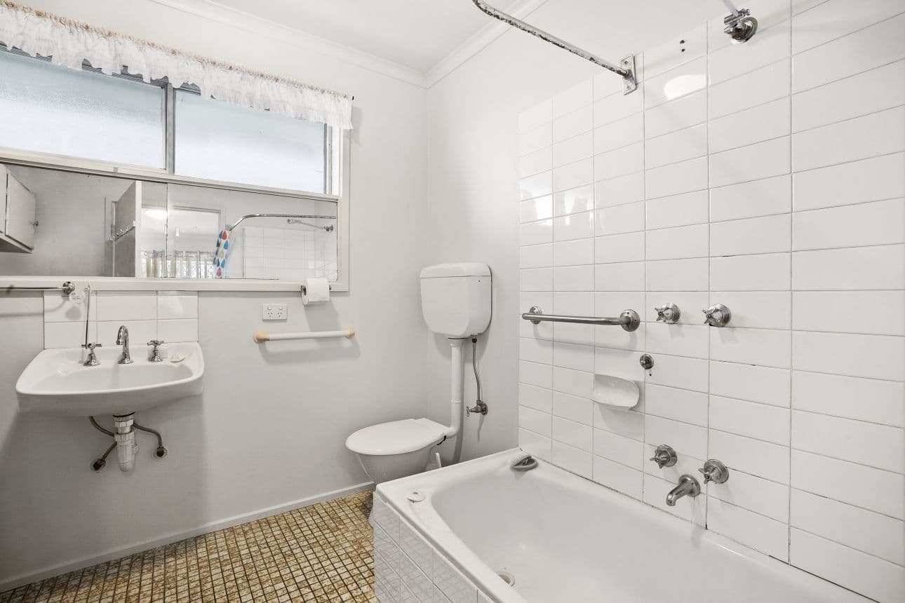 20 Regent Street, Whittington VIC 3219, Whittington - Thumbnail 5