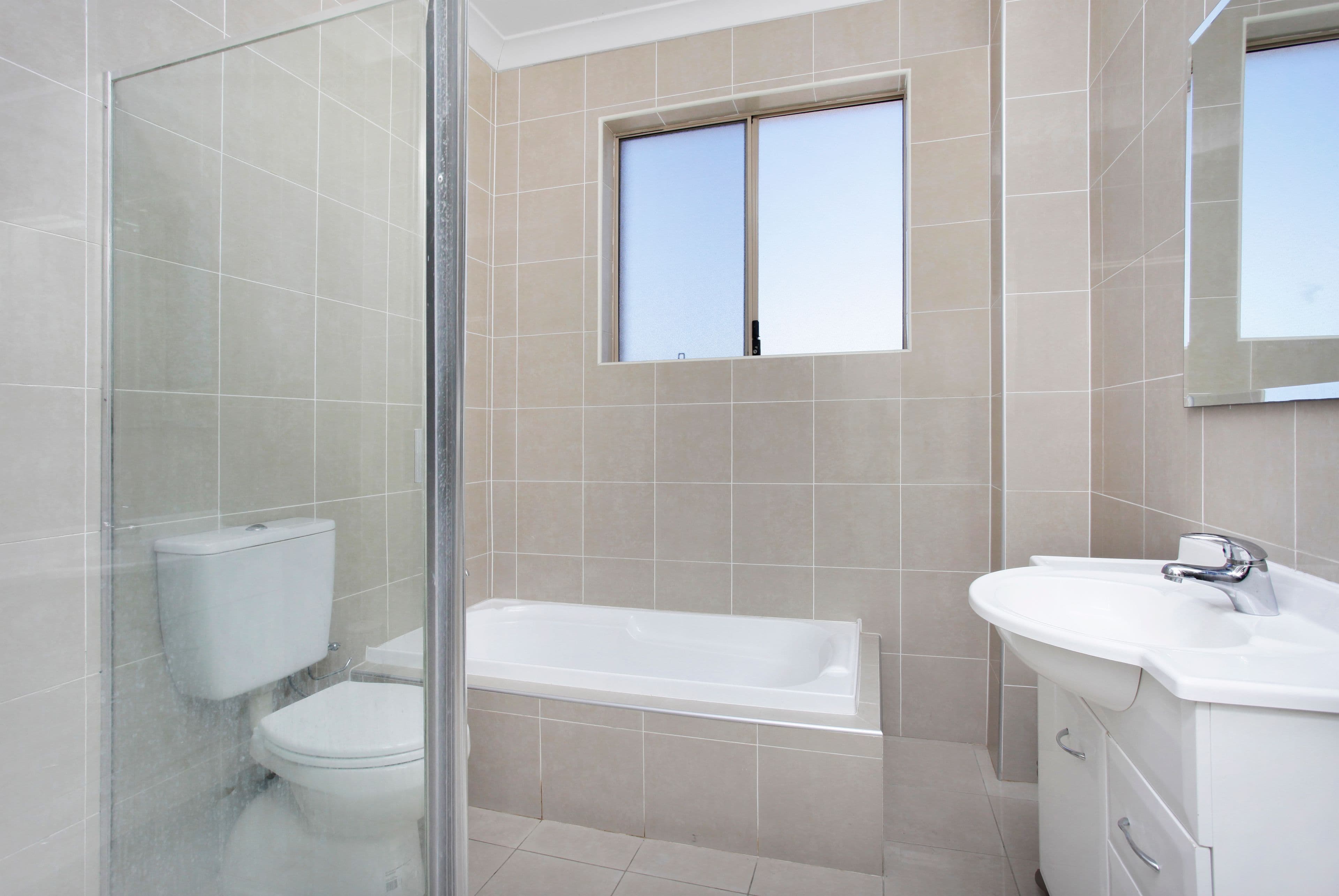 85 Mountford Avenue, Guildford - Thumbnail 5