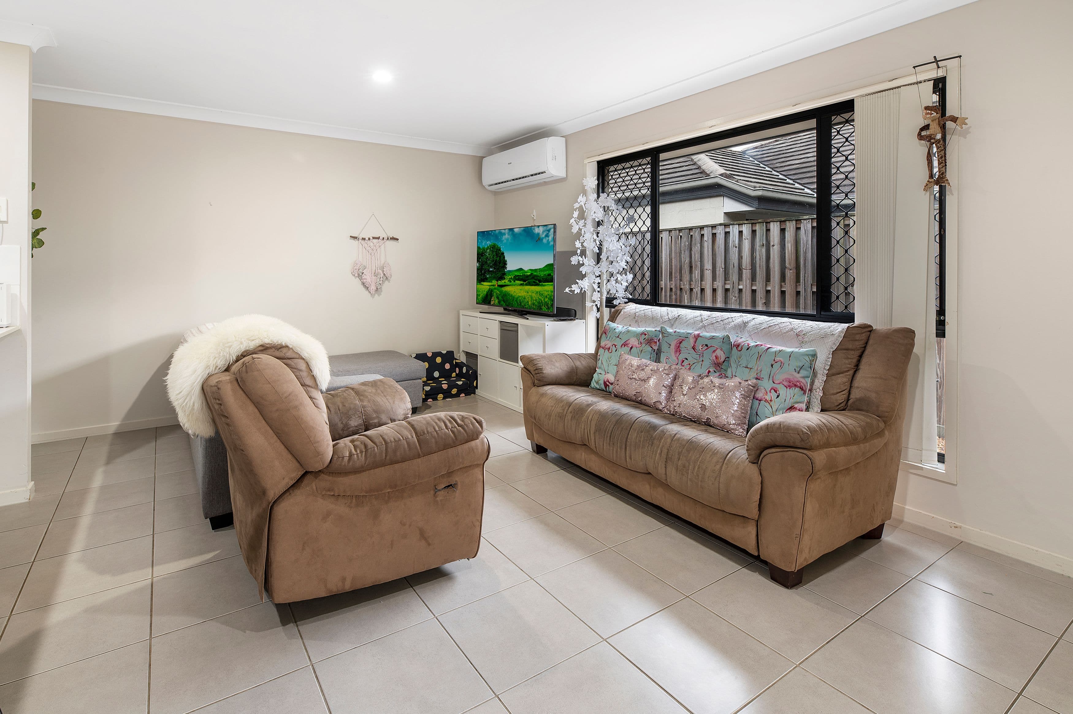 12 Wildflower Circuit, Upper Coomera QLD 4209, Upper Coomera - Thumbnail 3