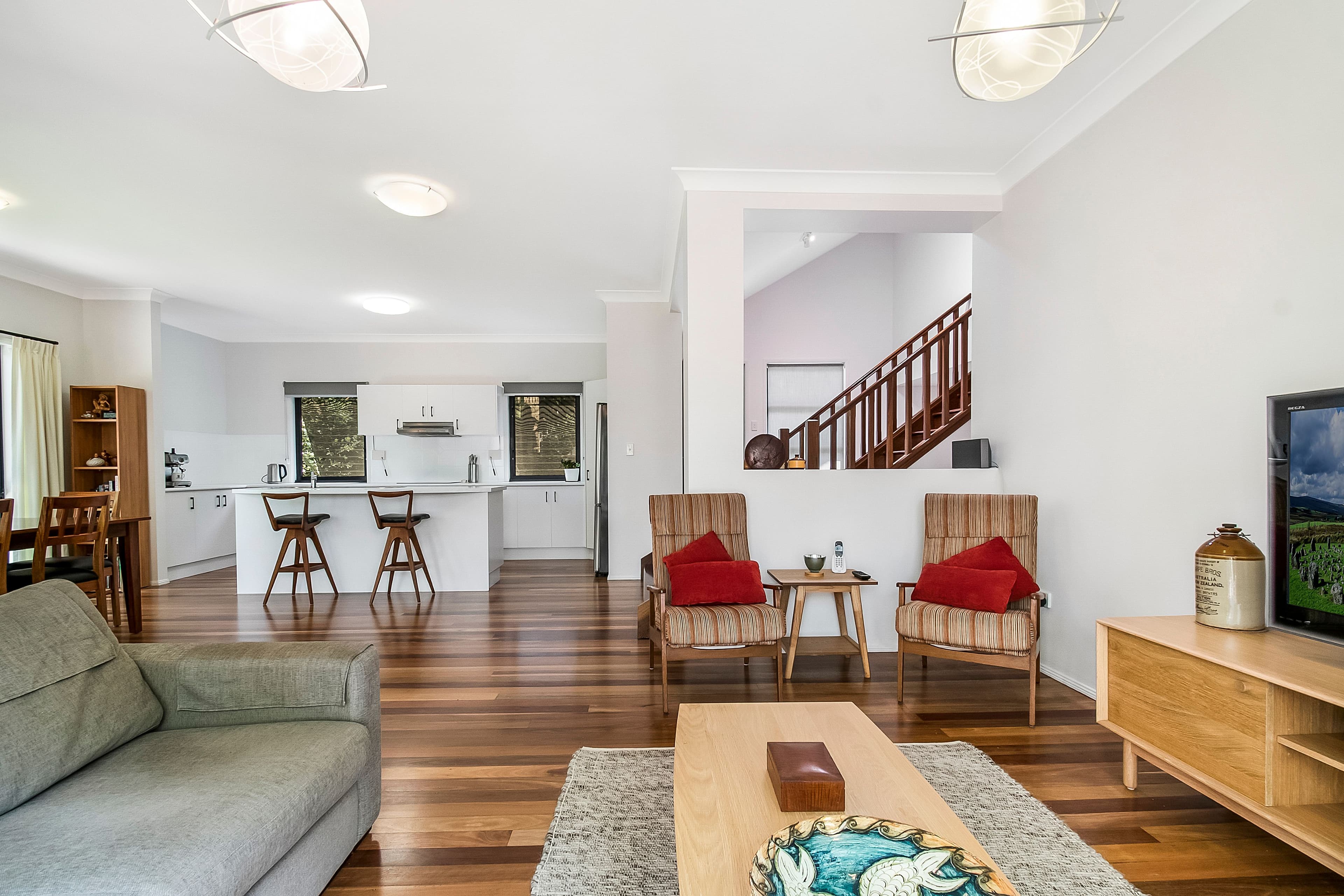 6 Firewheel Place, Suffolk Park - Thumbnail 2