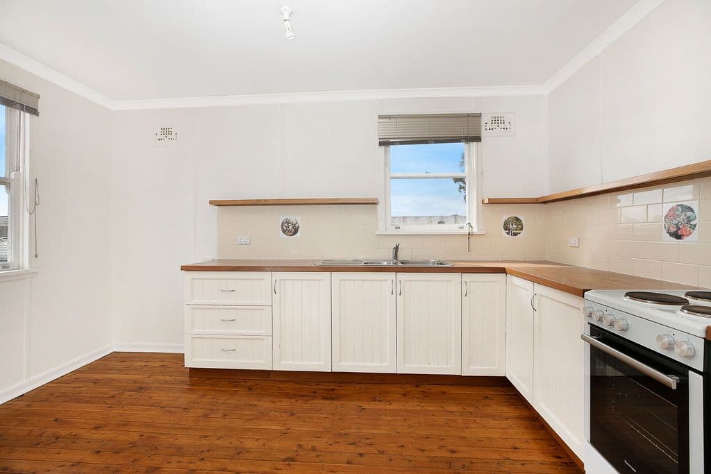 11 Station Street, Marulan - Image 1