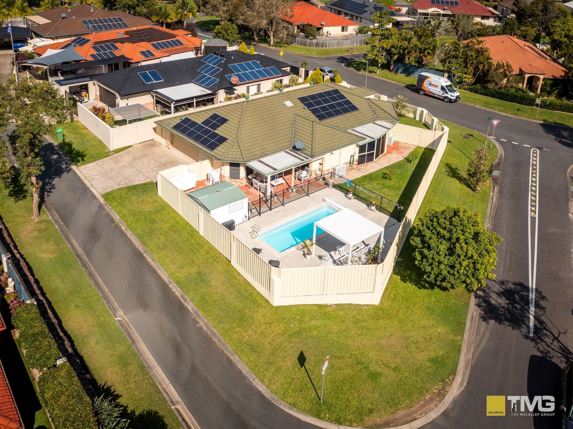 7 Ellis Drive, Mudgeeraba QLD 4213, Mudgeeraba - Thumbnail 2