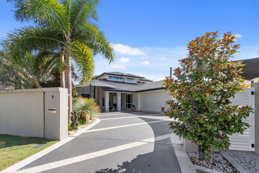 3 Rum Point Place, Runaway Bay QLD 4216, Runaway Bay - Thumbnail 5
