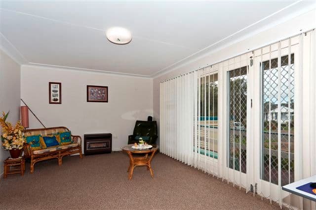 11 McNamara Street, CENTENARY HEIGHTS QLD 4350, Centenary Heights - Thumbnail 5