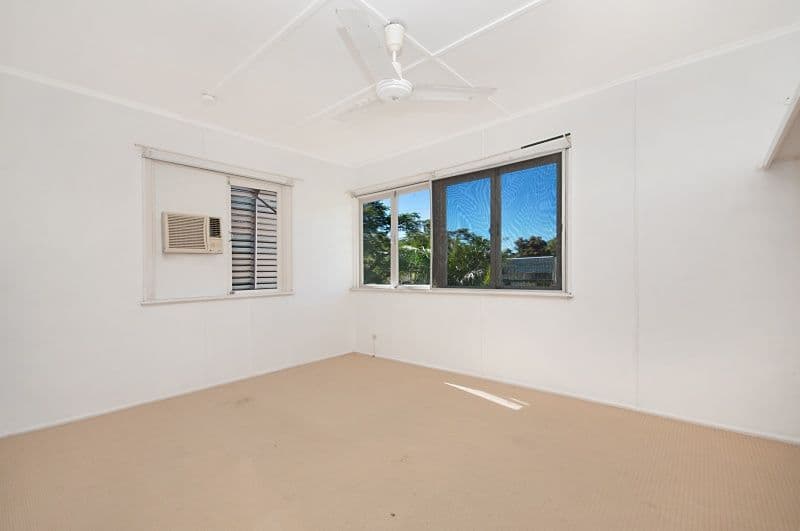35 Baralga Street, CRANBROOK QLD 4814, Cranbrook - Thumbnail 6