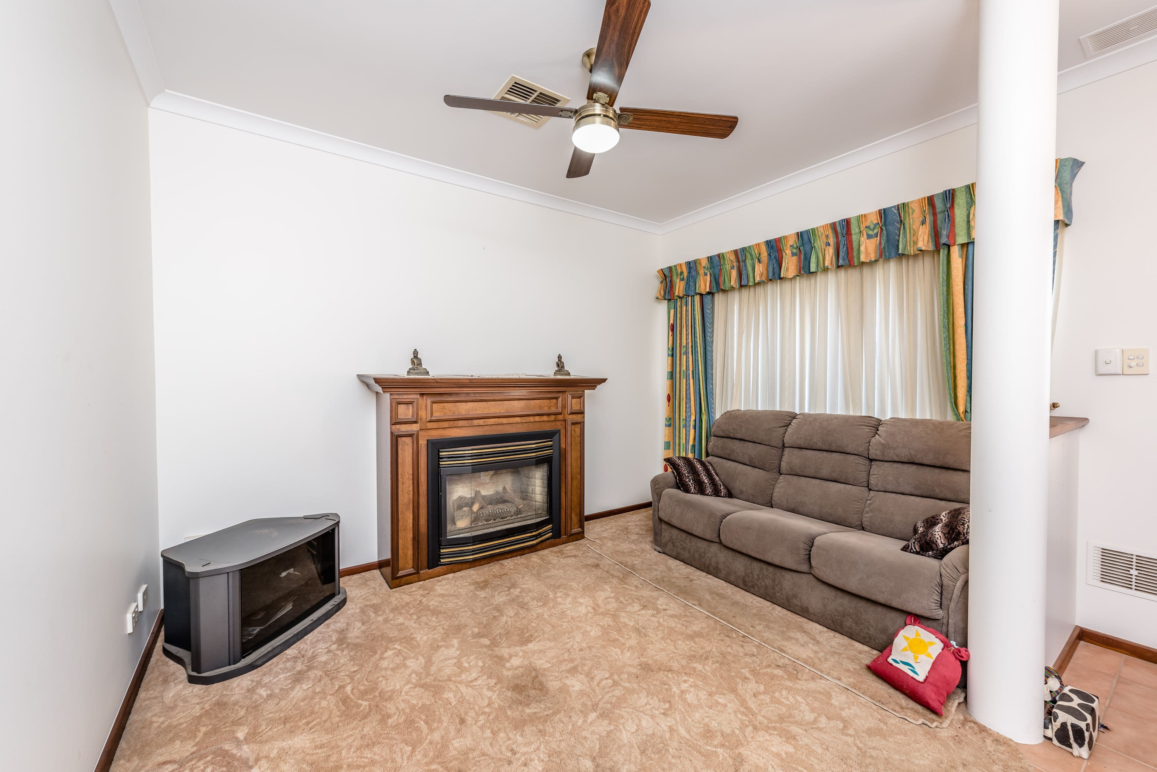 21 Broadbank Lane, Beachlands WA 6530, Beachlands - Thumbnail 2
