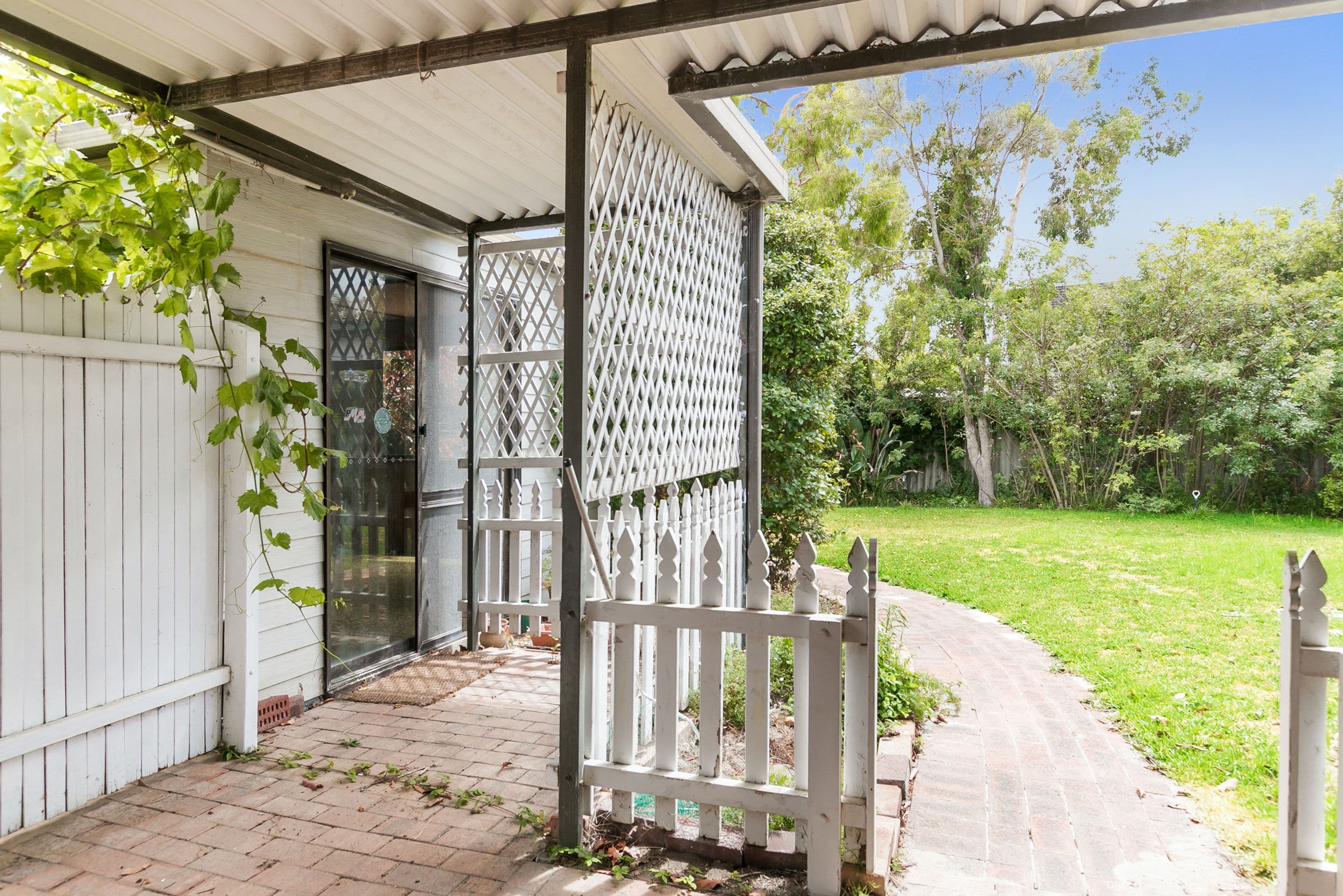 17 Davis Road, Attadale WA 6156, Attadale - Thumbnail 4