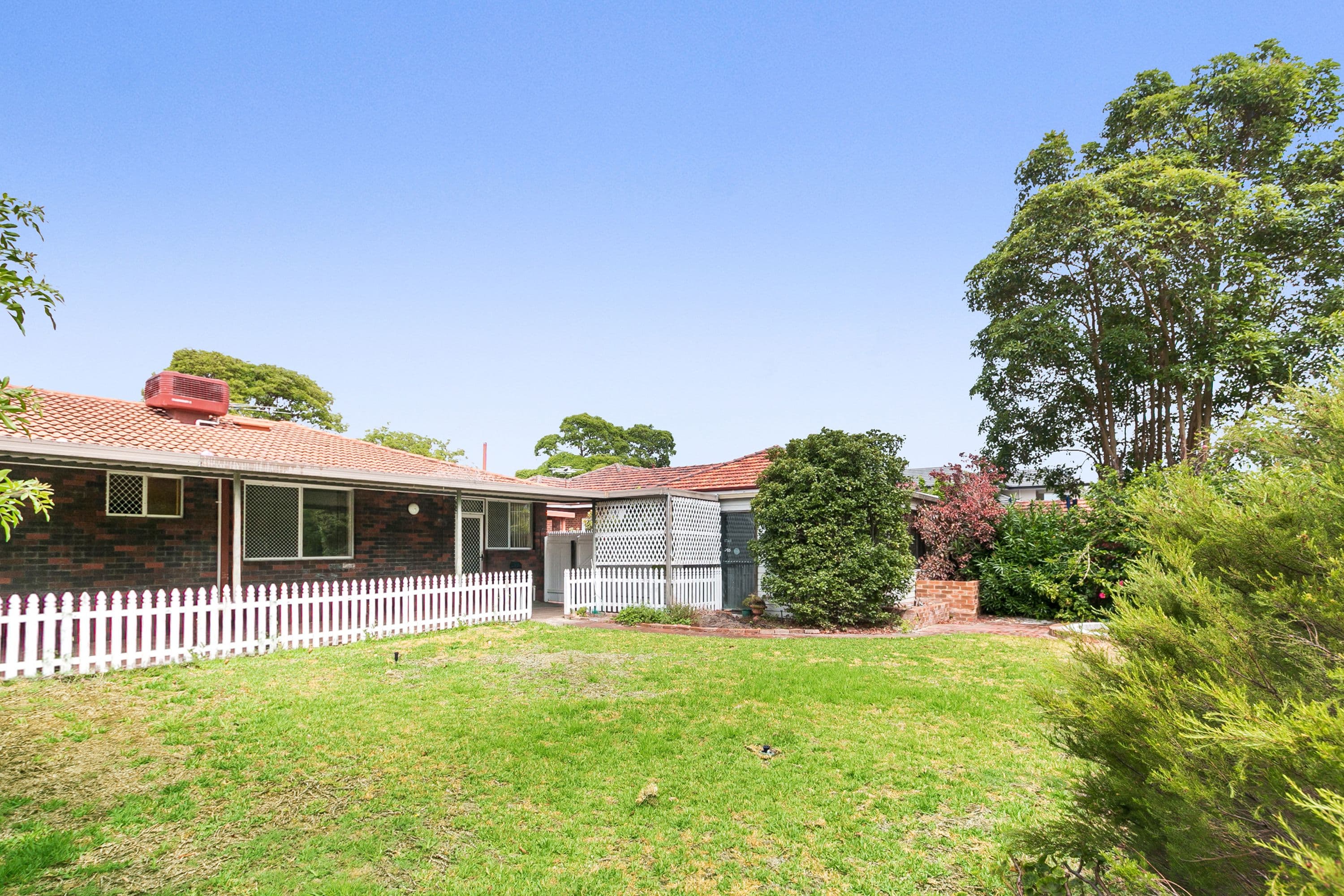 17 Davis Road, Attadale WA 6156, Attadale - Thumbnail 6