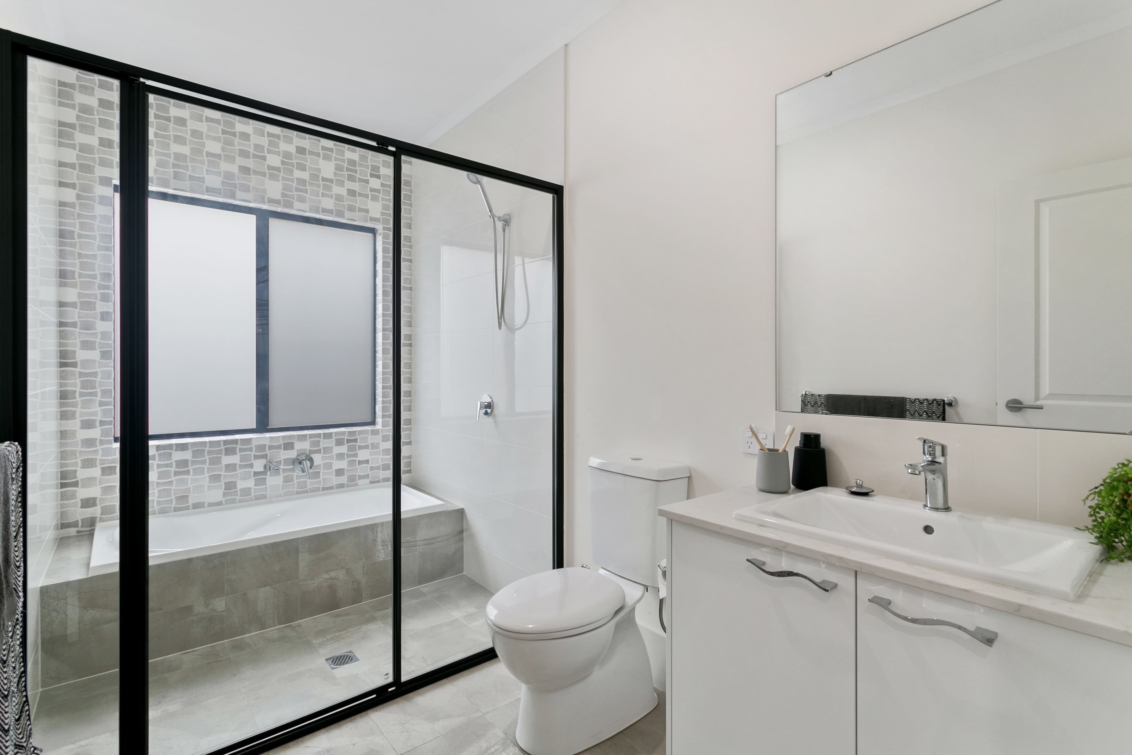 56A Gilbertson Road, Kardinya WA 6163, Kardinya - Thumbnail 5