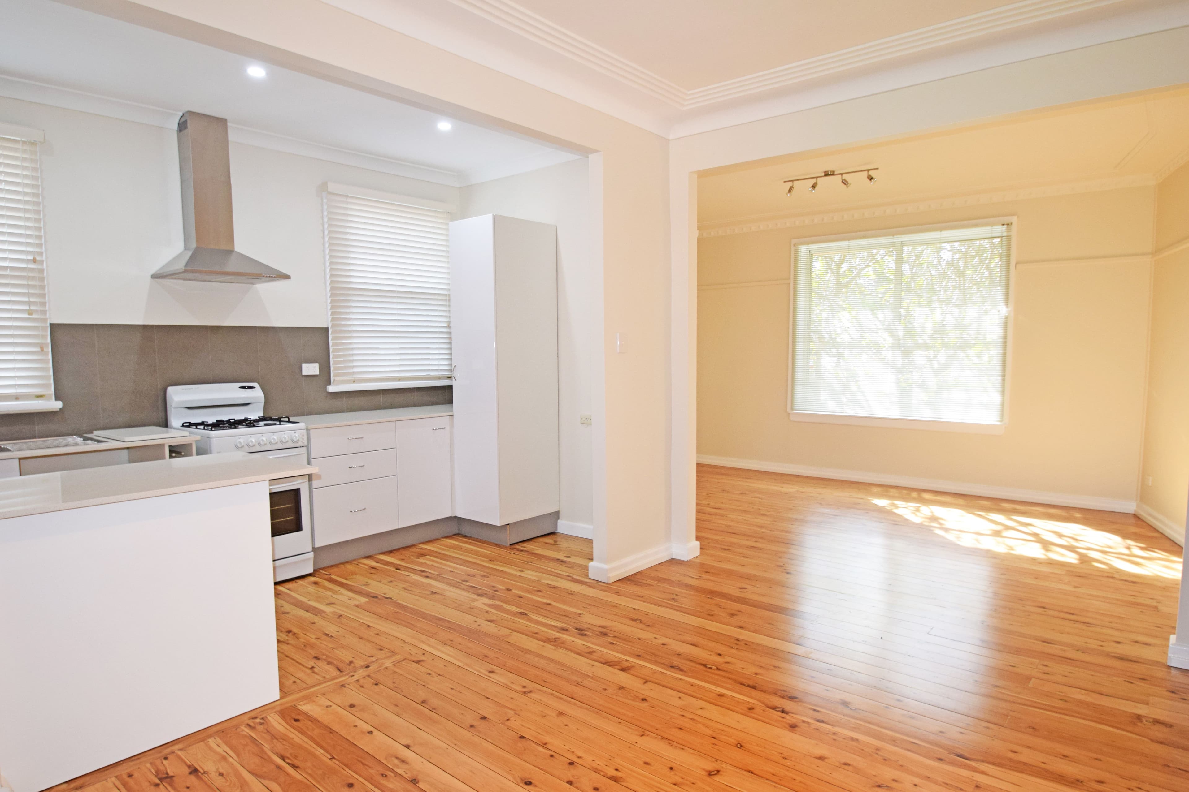 5 Macleay Street, South Coogee - Thumbnail 3
