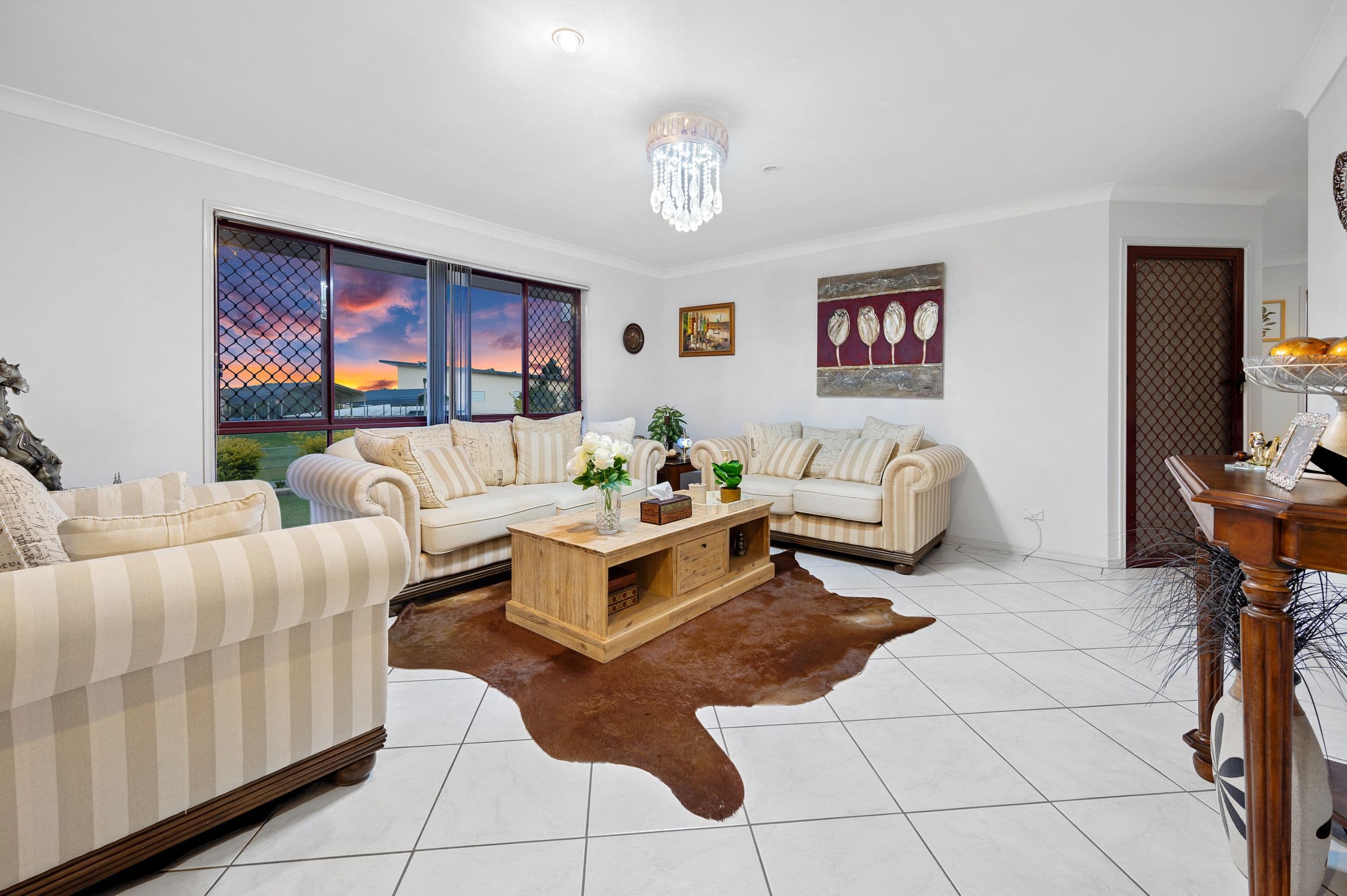14 Chatham Avenue, Pacific Pines QLD 4211, Pacific Pines - Thumbnail 4