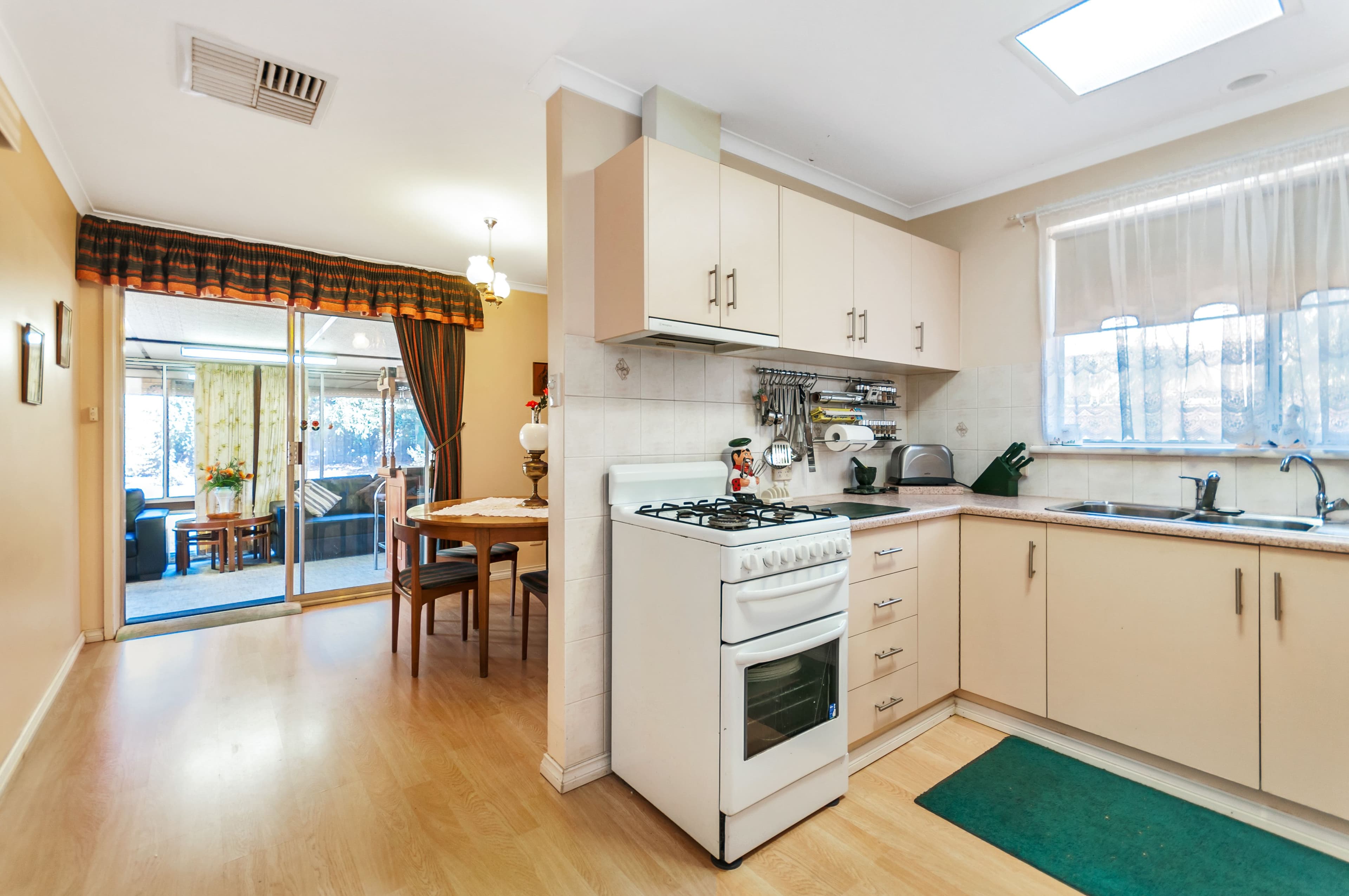 3 Ardross Crescent, Morphett Vale SA 5162, Morphett Vale - Thumbnail 7