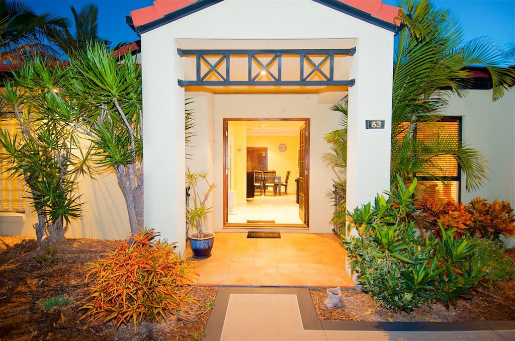 63 Audrey Avenue, Helensvale QLD 4212, Helensvale - Thumbnail 3