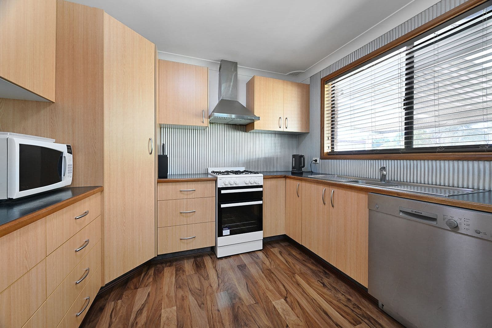 13 Rowlands Street, Blayney NSW 2799, Blayney - Thumbnail 4