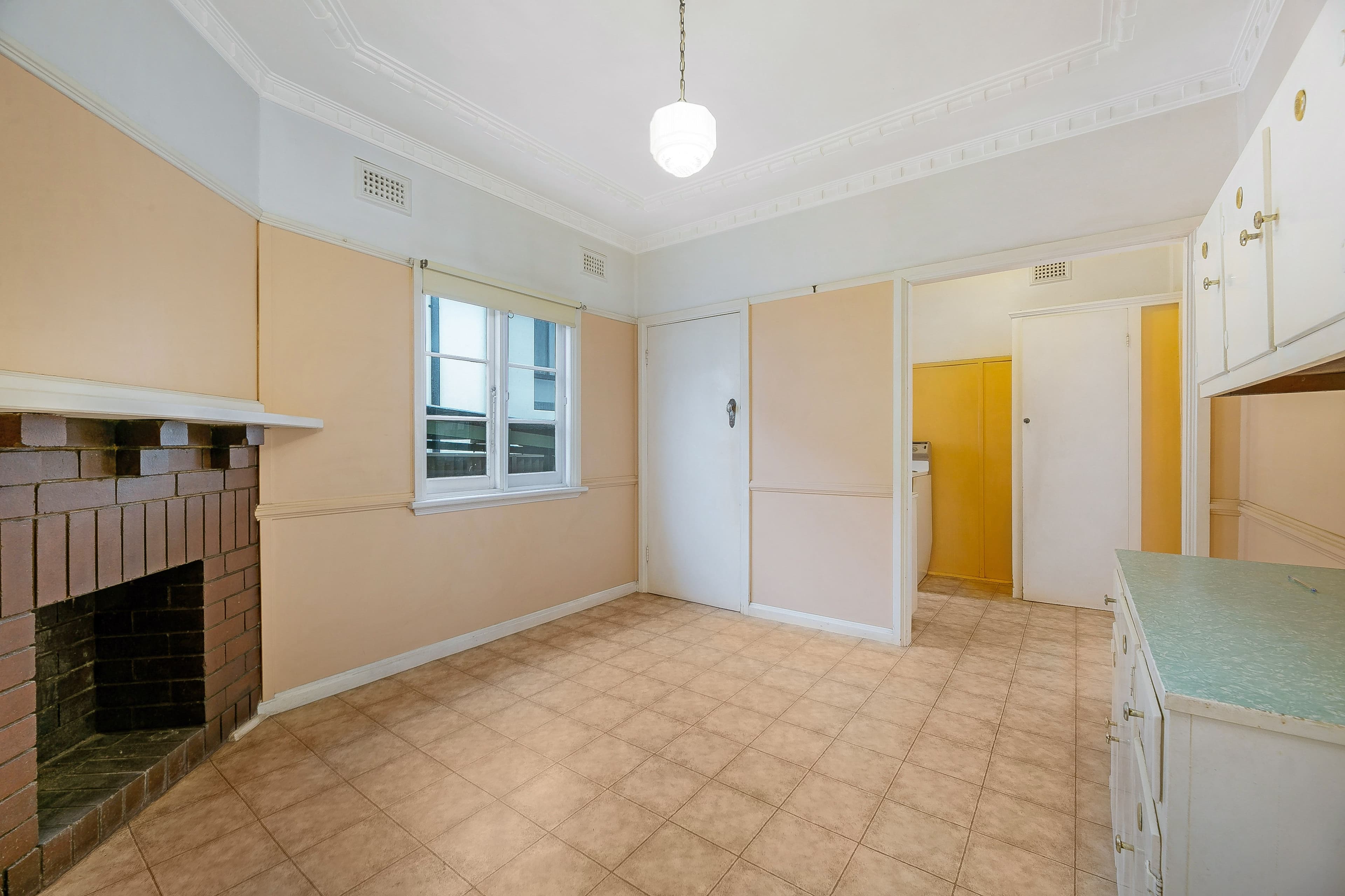 70 Ludgate Street, Roselands NSW 2196, Roselands - Thumbnail 4
