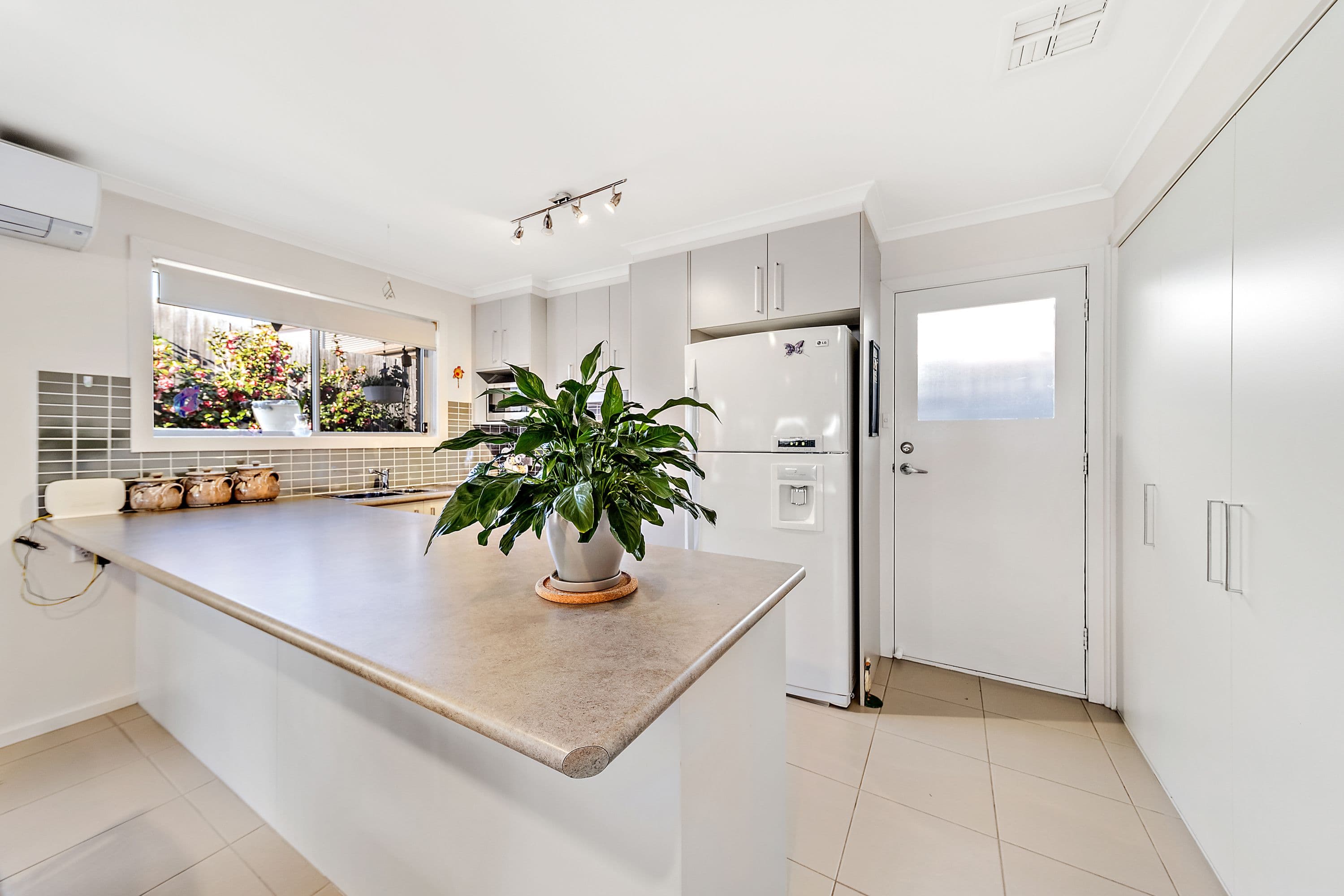 6 Dymphna Place, Franklin ACT 2913, Franklin - Thumbnail 6