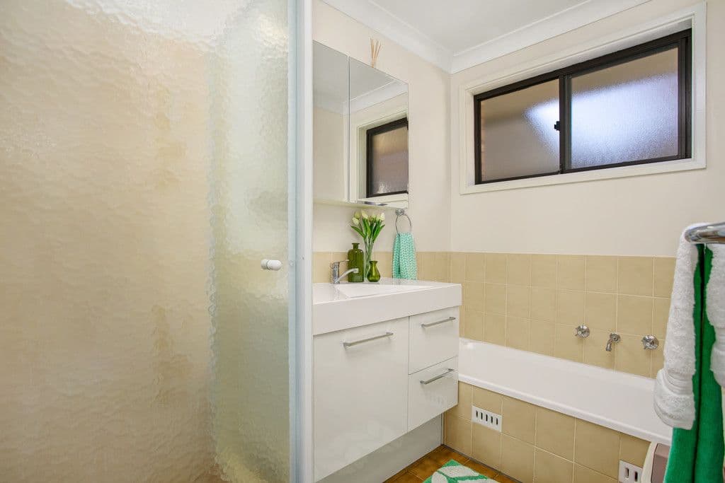 33 Houston Avenue, Tenambit NSW 2323, Tenambit - Thumbnail 8