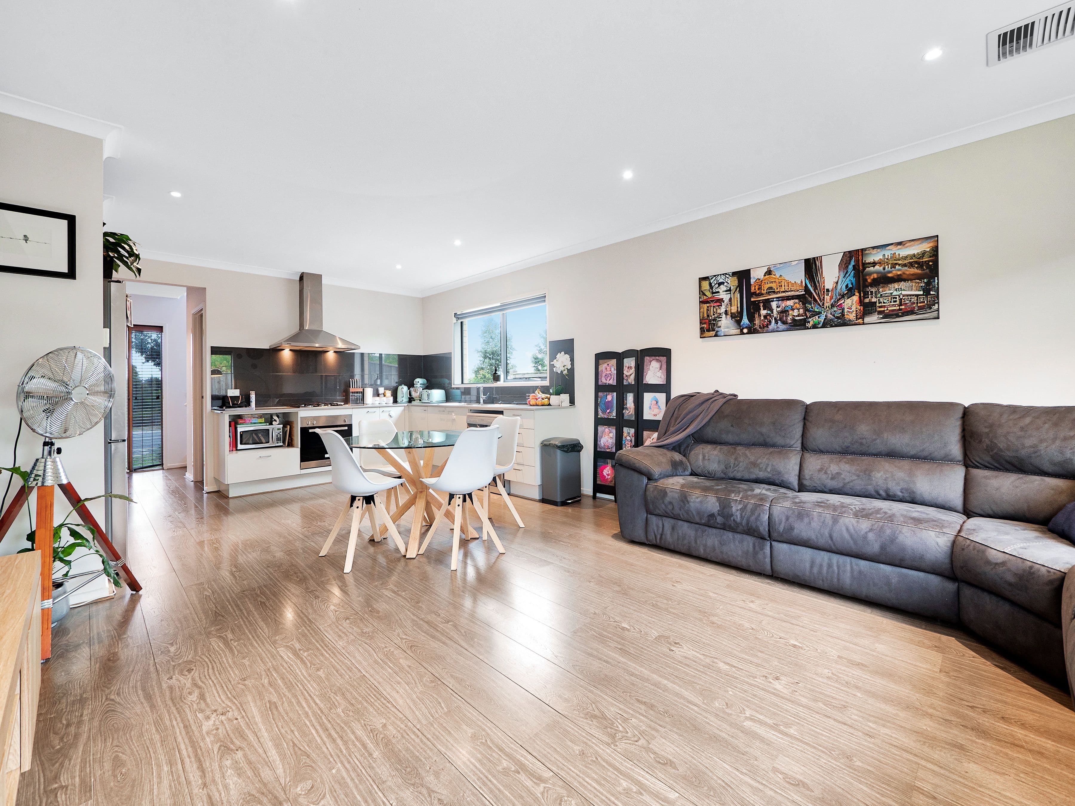 55 Morningside Boulevard, Cranbourne West VIC 3977, Cranbourne West - Thumbnail 4
