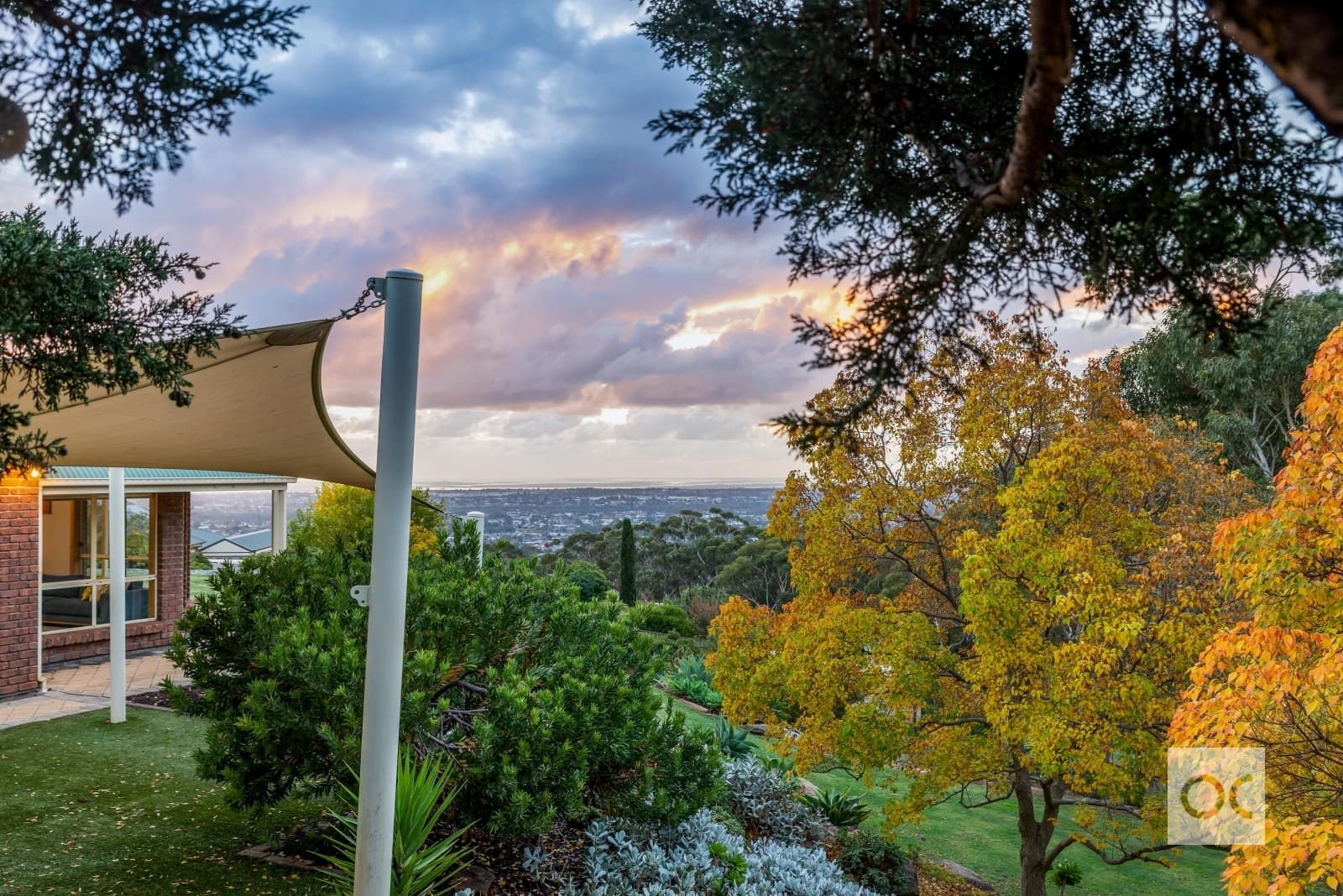 21 Woodland Way, Teringie - Thumbnail 4