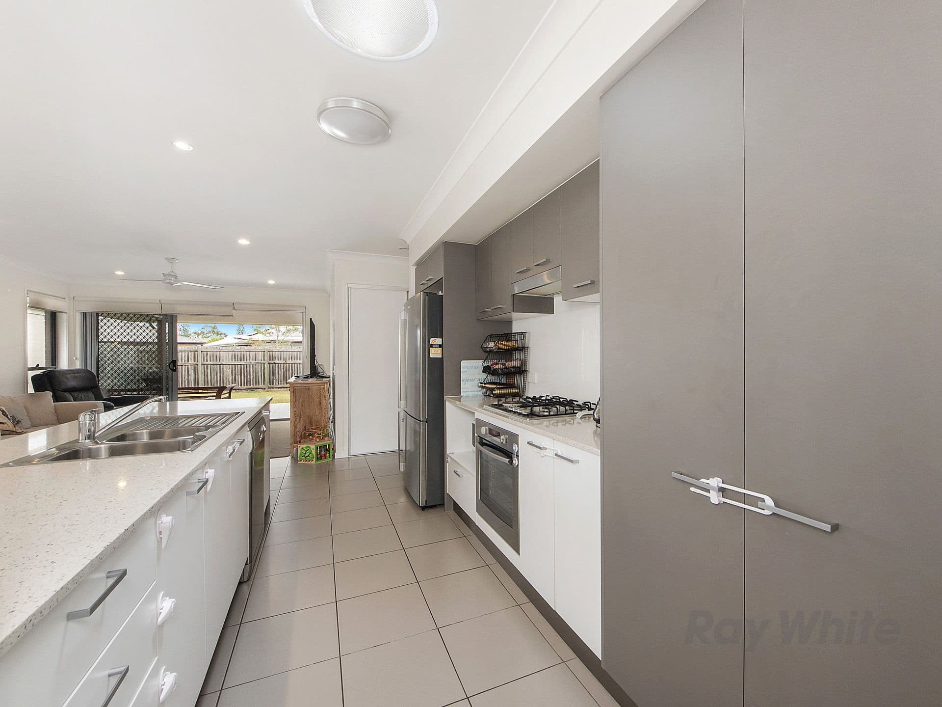38 Brookside Circuit, Ormeau QLD 4208, Ormeau - Thumbnail 2