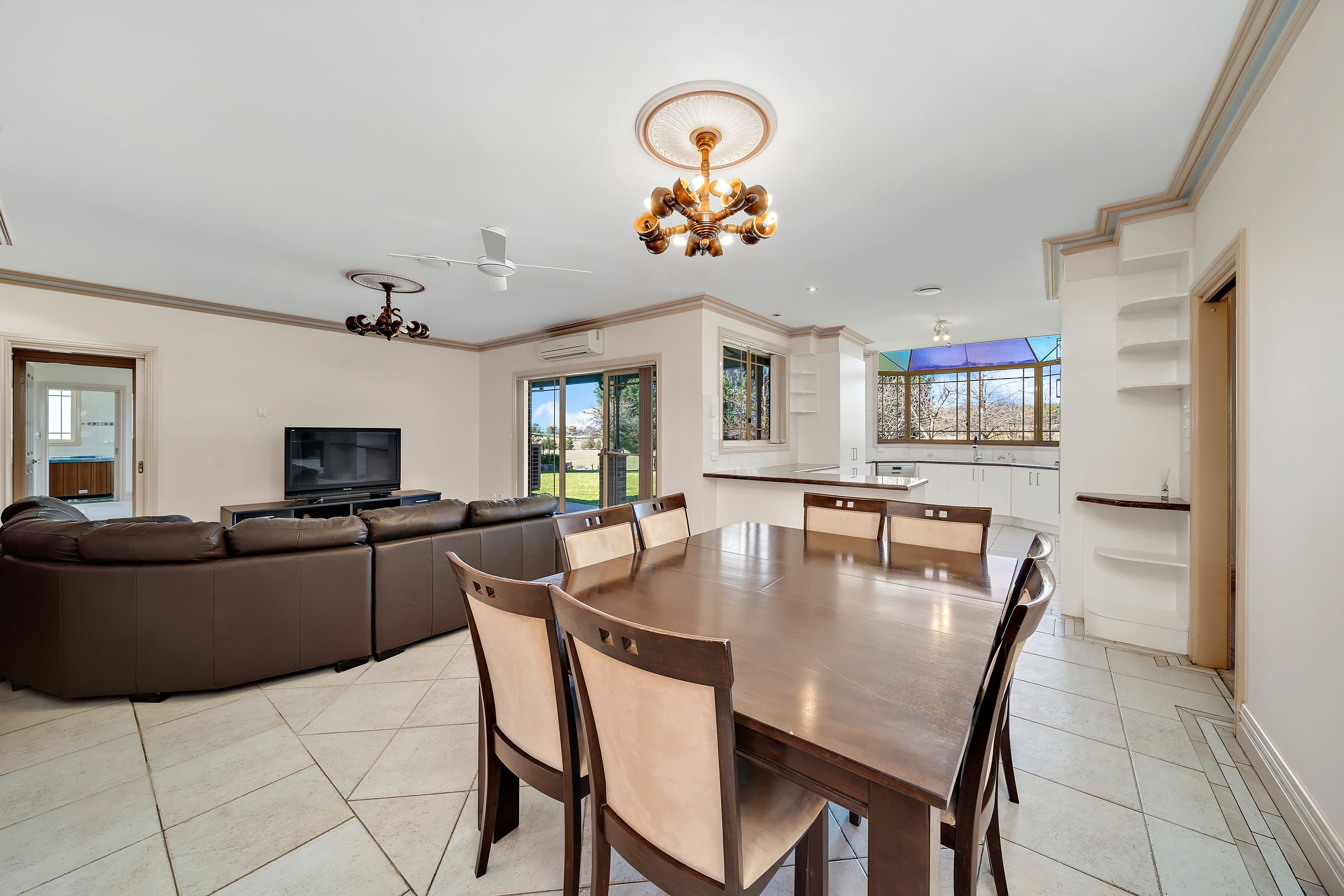 765 Spring Range Road, Springrange - Thumbnail 7
