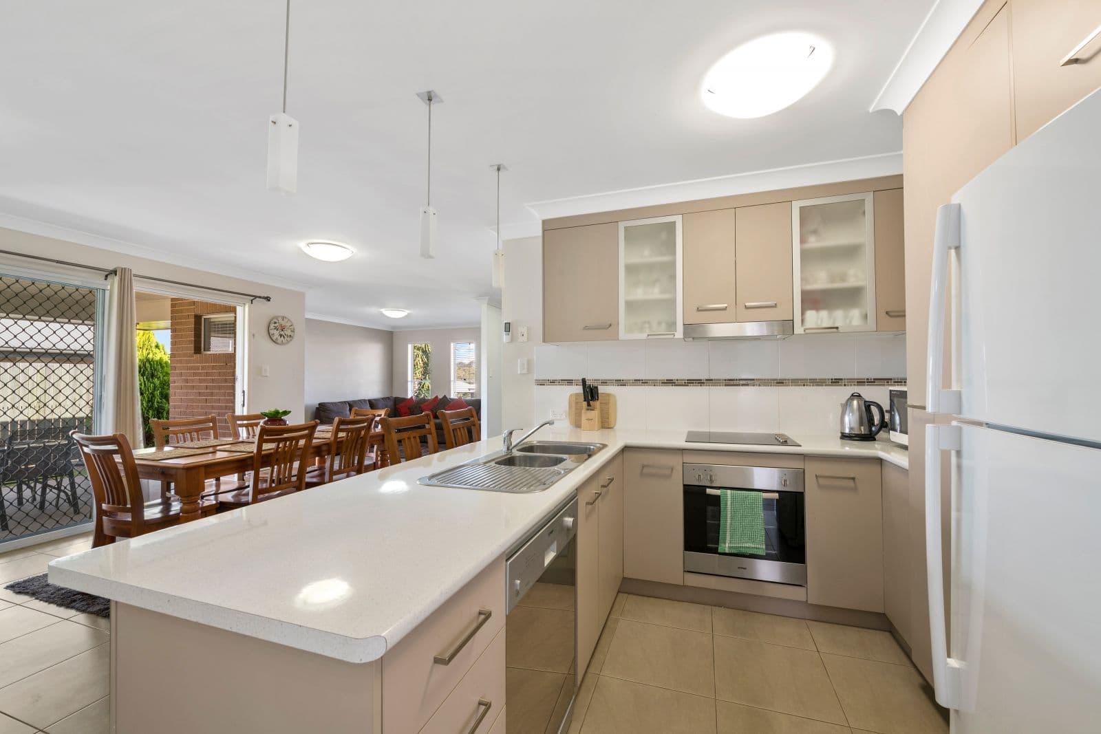19 Kurrawa Crescent, Glenvale QLD 4350, Glenvale - Thumbnail 3