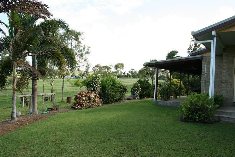 17 Coleshill Drive, SARINA QLD 4737, Sarina - Image 1