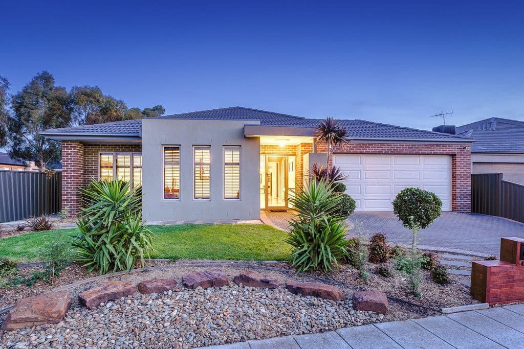 45 Viewgrand Boulevard, Epping VIC 3076, Epping - Image 1