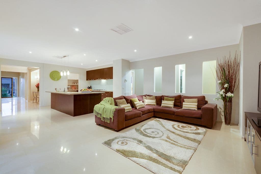 45 Viewgrand Boulevard, Epping VIC 3076, Epping - Thumbnail 3