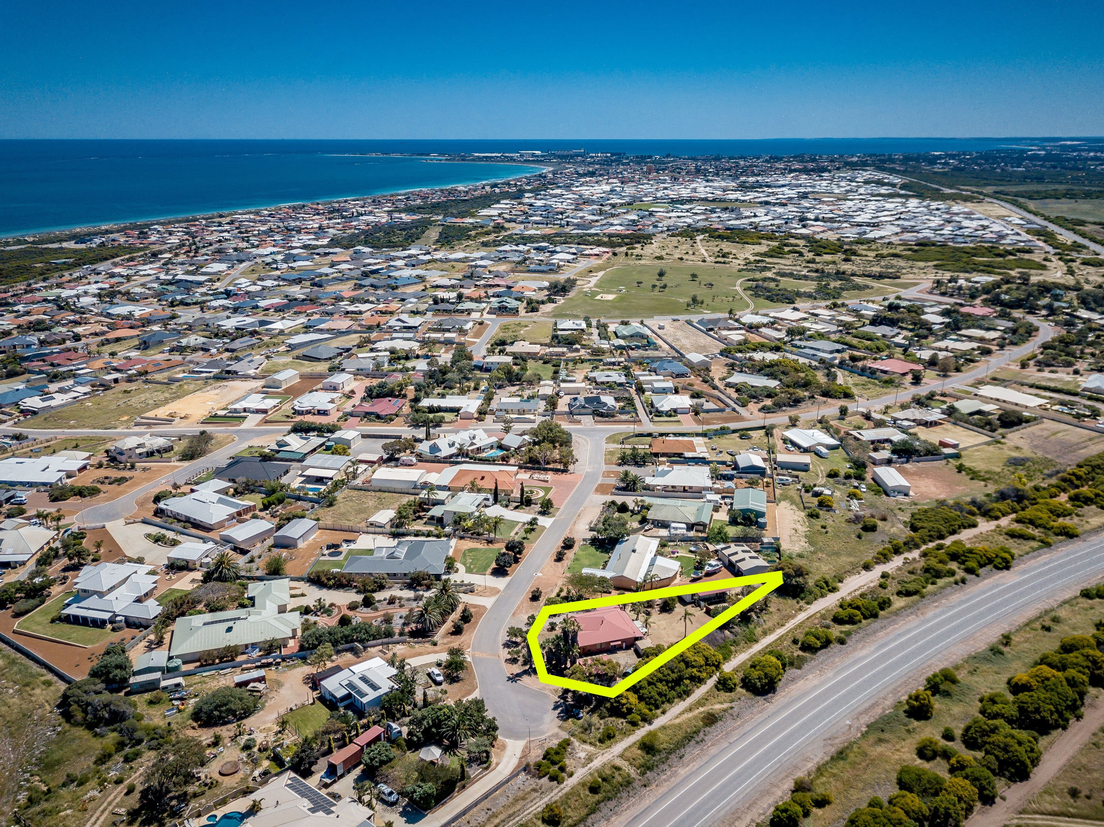 9 Doncon Street, Wandina WA 6530, Wandina - Thumbnail 2