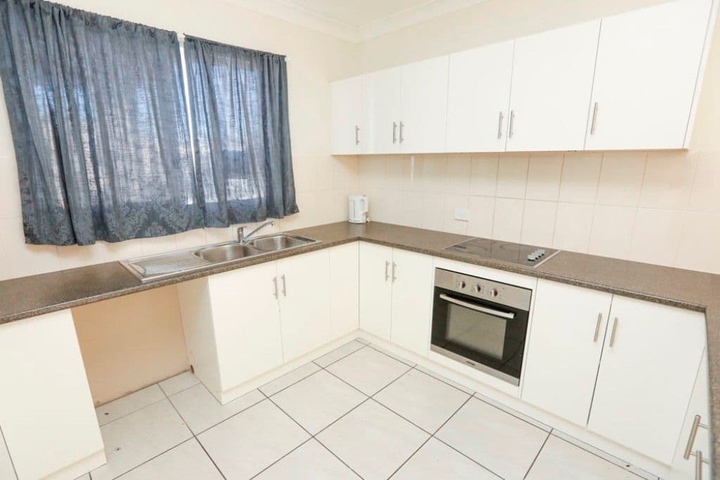 8 Tasman Court, MILDURA VIC 3500, Mildura - Thumbnail 2