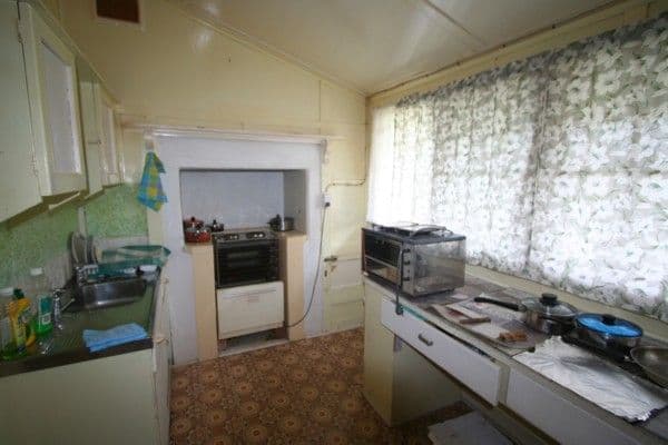 100 Bulwer Street, TENTERFIELD NSW 2372, Tenterfield - Thumbnail 8