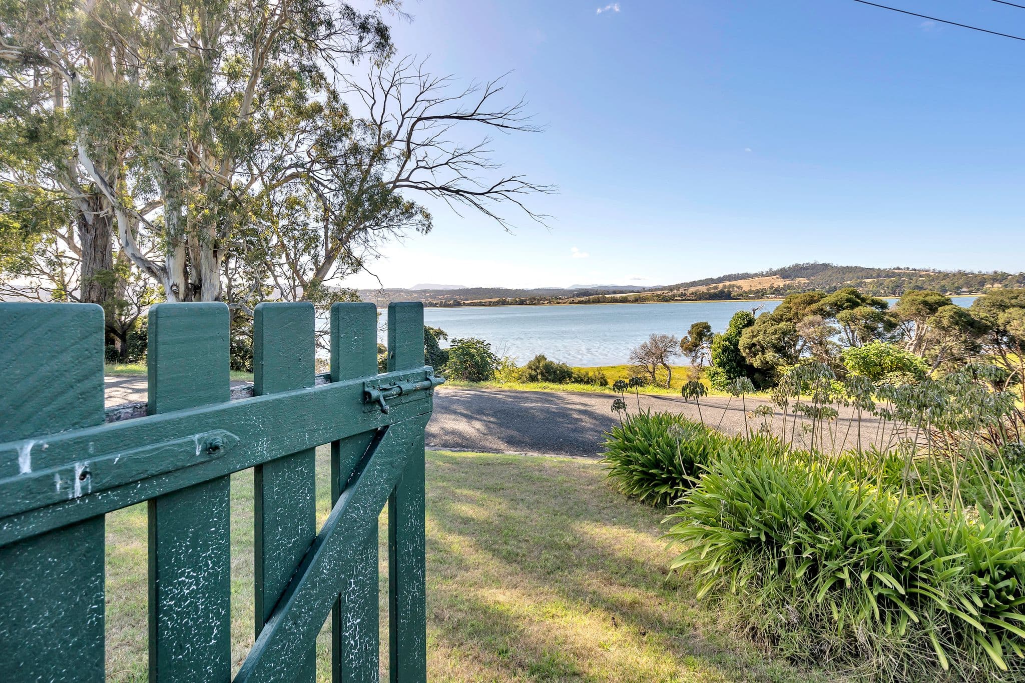 15 Beach Road, Gravelly Beach TAS 7276, Gravelly Beach - Image 1
