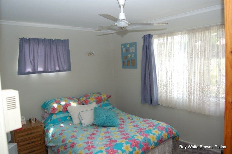 12  Liana Court, REGENTS PARK QLD 4118, Regents Park - Thumbnail 4