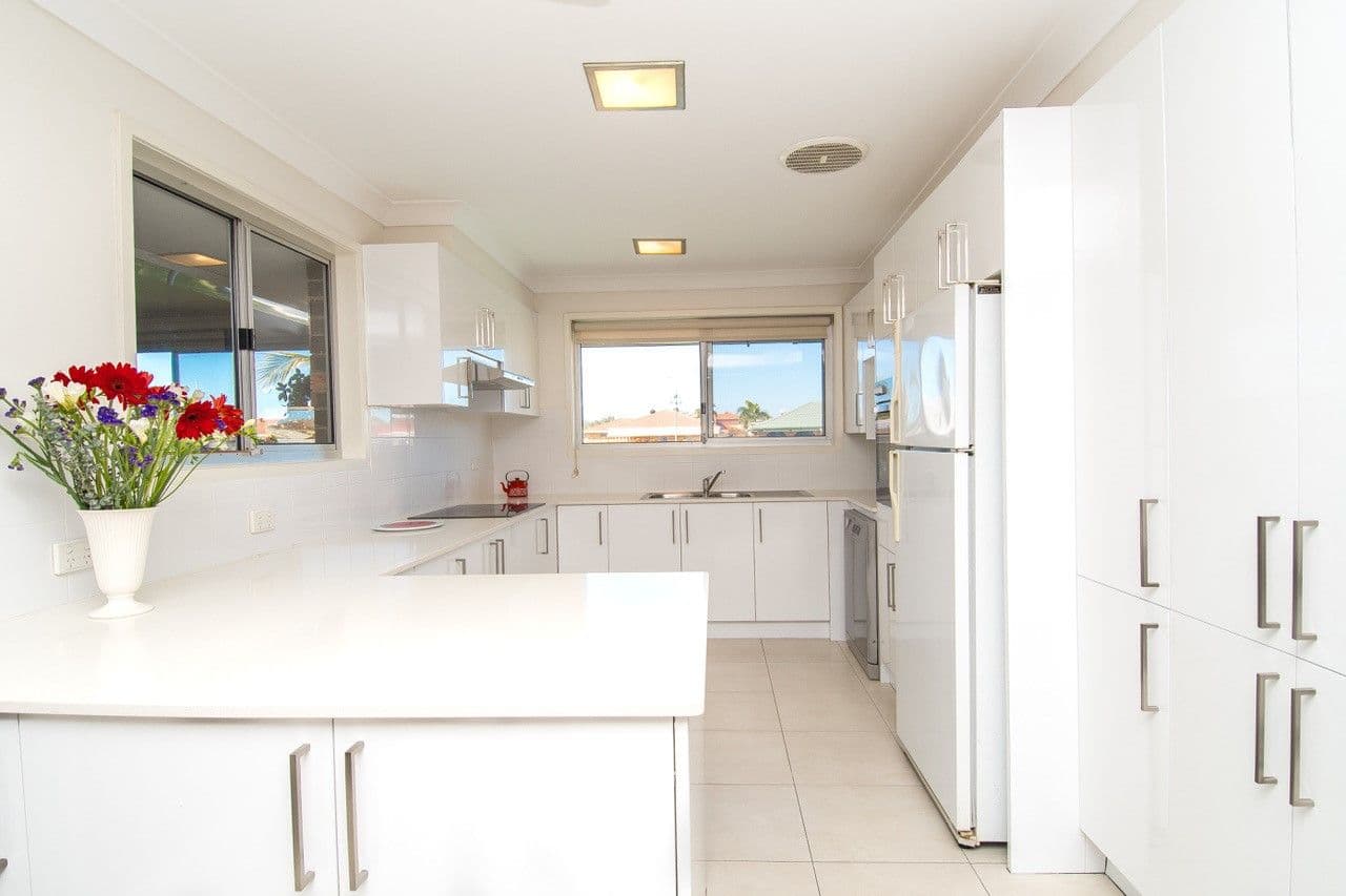 15 Paterson Place, Paradise Point QLD 4216, Paradise Point - Thumbnail 6