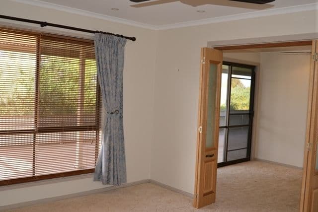 9 Pool Crescent, Miranda SA 5700, Miranda - Thumbnail 8