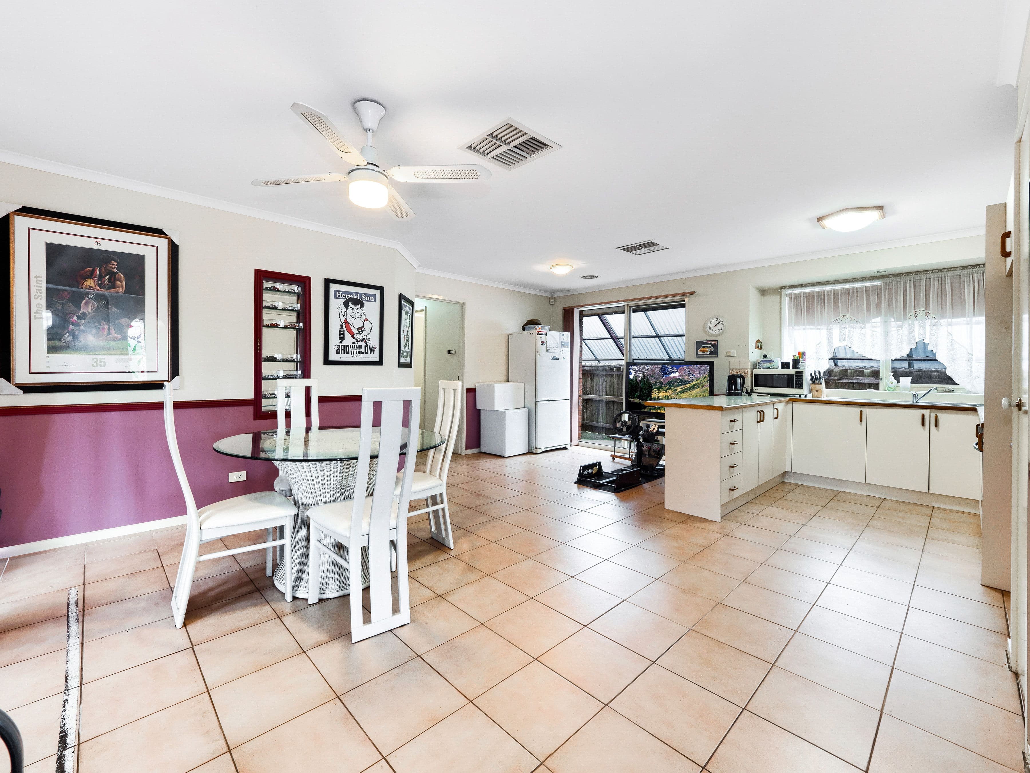 27 Andrea Crescent, Cranbourne North VIC 3977, Cranbourne North - Thumbnail 2
