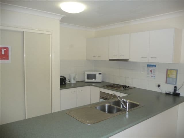 20 Wareena Crescent, GLENVALE QLD 4350, Glenvale - Thumbnail 3