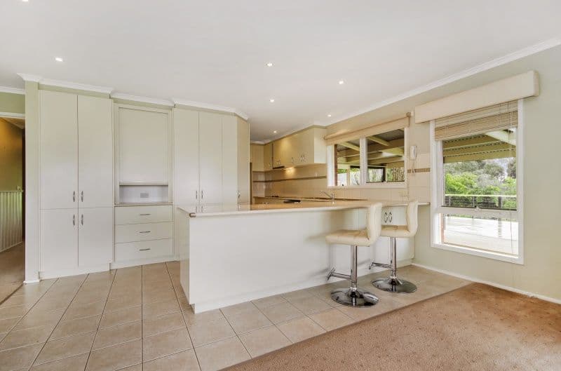 30 Thomson Street, Shelford VIC 3329, Shelford - Thumbnail 4
