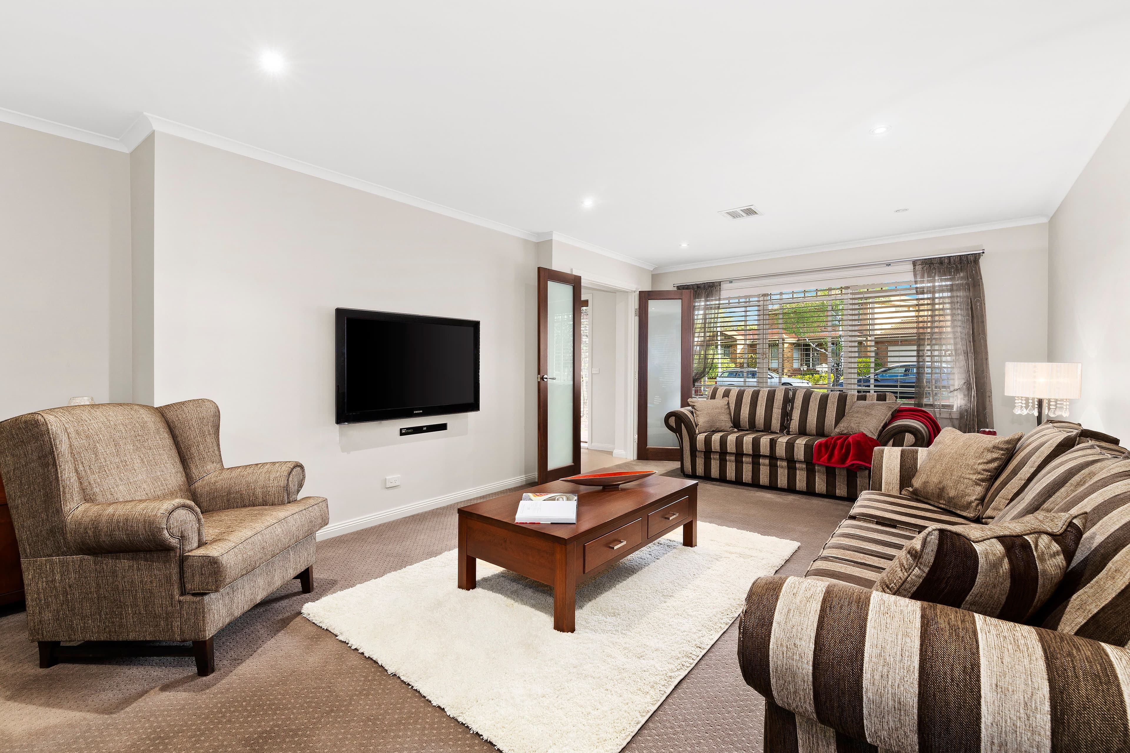9 Pickworth Crescent, Rowville VIC 3178, Rowville - Thumbnail 2