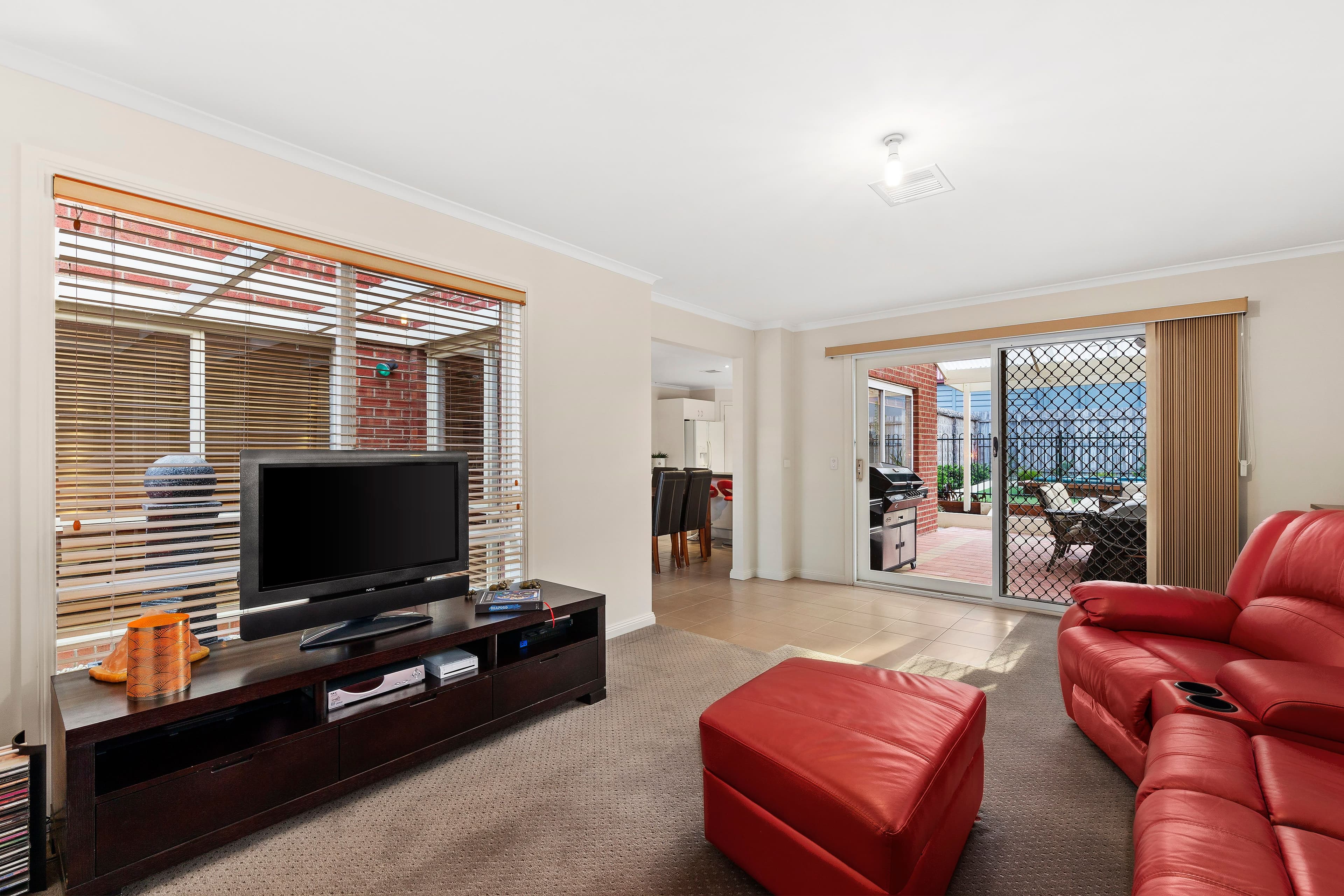 9 Pickworth Crescent, Rowville VIC 3178, Rowville - Thumbnail 4